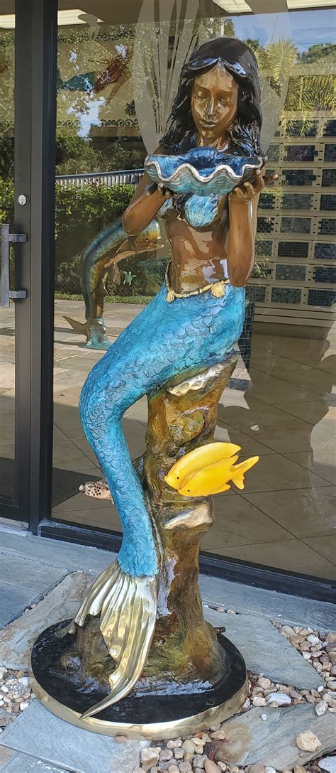 Mermaid Statue Fountain Treasure Tile