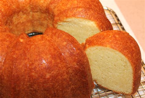 ~ My Buttery Sour Cream And Buttermilk Pound Cake ~ Kitchen Encounters