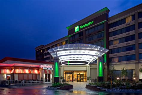 Maybe you would like to learn more about one of these? Holiday Inn Denver Lakewood: Elitch Gardens Denver Package