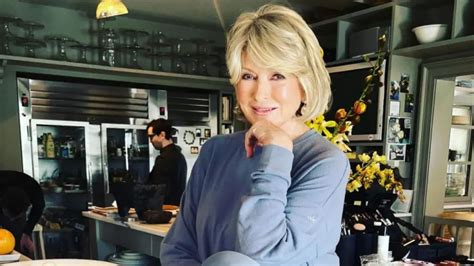Martha Stewart Becomes Oldest Sports Illustrated Swimsuit Issue Cover