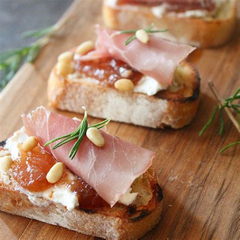 Goat Cheese Crostini With Fig And Rosemary Jam Prosciutto Slices