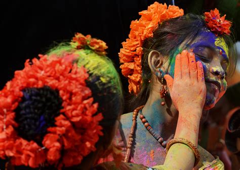 Holi 2016: Photos And Facts To Celebrate India's Festival Of Colors This Spring