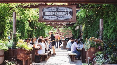 Independence Beer Garden Bars In Center City East Philadelphia