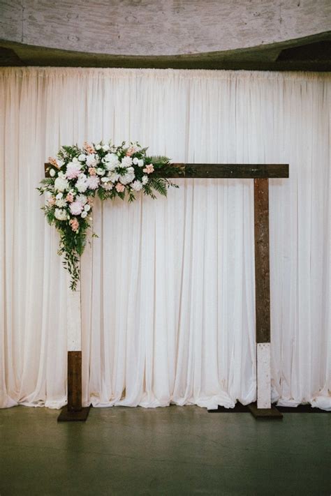 Indoor Diy Arch How Weddings Do It Yourself Wedding Forums Weddingwire