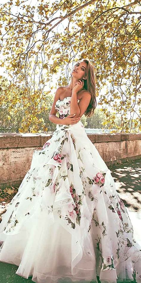 36 Pretty Floral Wedding Dresses For Brides With Images