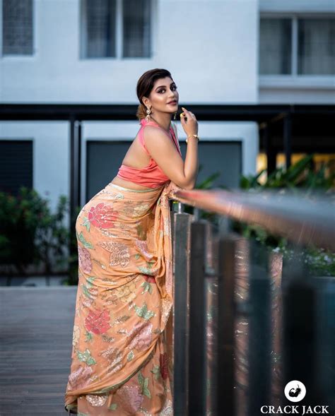 Actress Yashika Anand Stunning Latest Saree Photoshoot