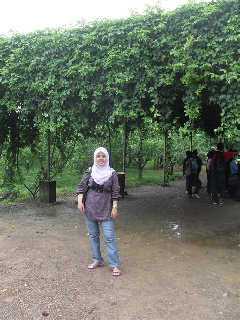 1 ngn = 0.0138 brl. AiSy SyaRiz