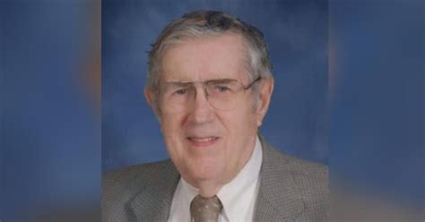 Robert H Thomas Obituary Visitation And Funeral Information