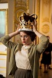 Review: Netflix Does Queen Elizabeth II in ‘The Crown,’ No Expense ...