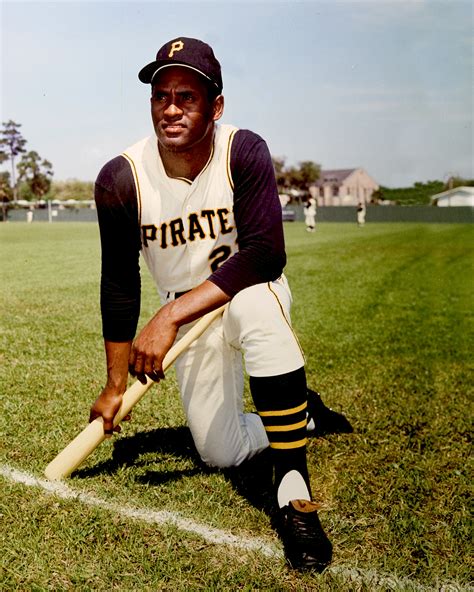 Roberto Clemente Society For American Baseball Research