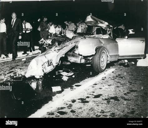 Jayne Mansfield Killed In Car Crash Fotografías E Imágenes De Alta