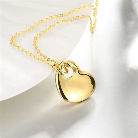 Women Fashion Charm Jewelry Love Heart Gold Pendant Chain Necklace T