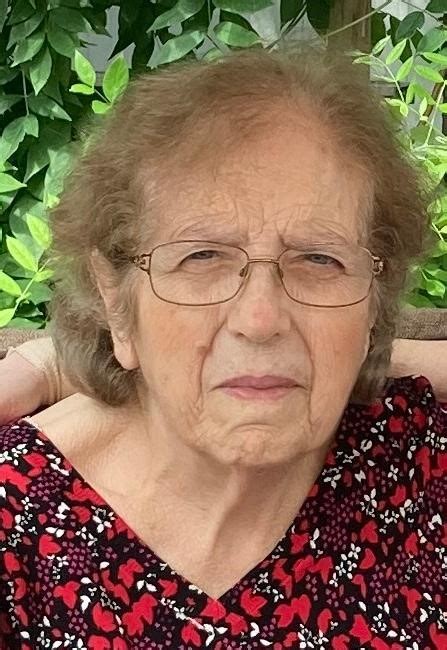 Obituary Of Margherita Iacono G Thomas Gentile Funeral Home Serv