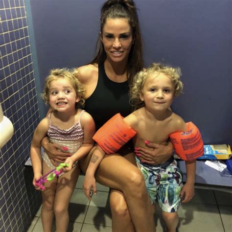 Katie Price Shares Adorable Image Of Herself With Jett And Bunny Hayler