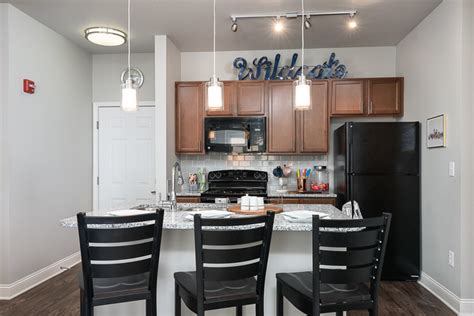 Cozy 2 bedroom donabrook apt for rent. The Lex - Lexington, KY | Apartment Finder