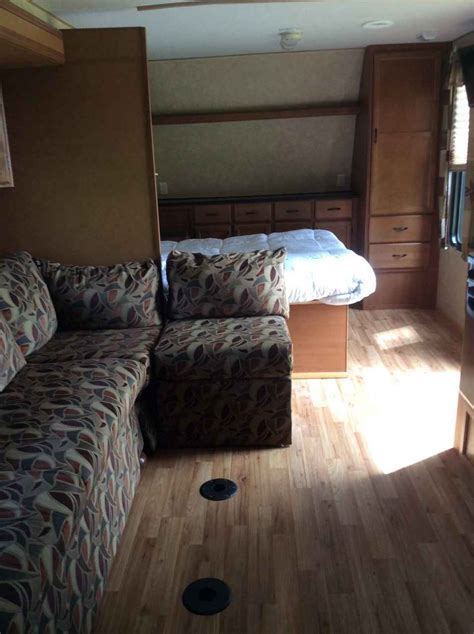 2010 Used Komfort Resort 239fb Travel Trailer In Tennessee Tn