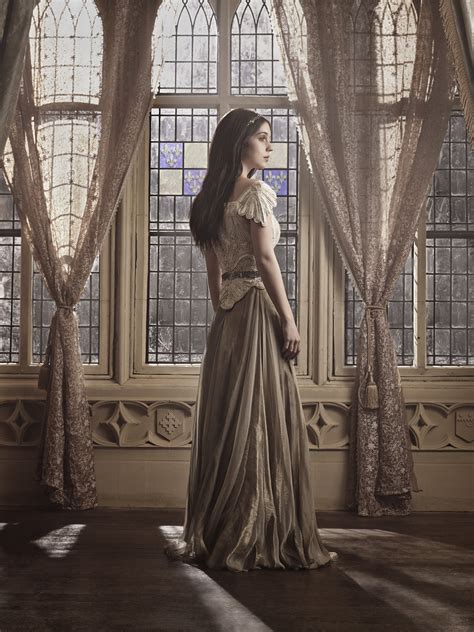 Reign Season Mary Stuart Promotional Picture Mary Queen Of Scots Reign Photo