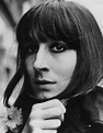21 Pictures of Young Anjelica Huston