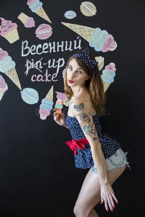 Beautiful Girl Posing In Pin Up Style Stock Image Image