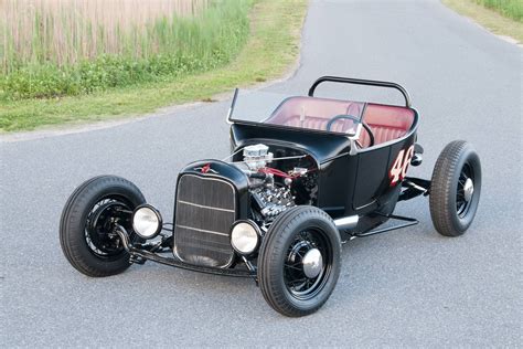 Speedway Motors 1923 Ford T Makes For Traditional Hot Rod