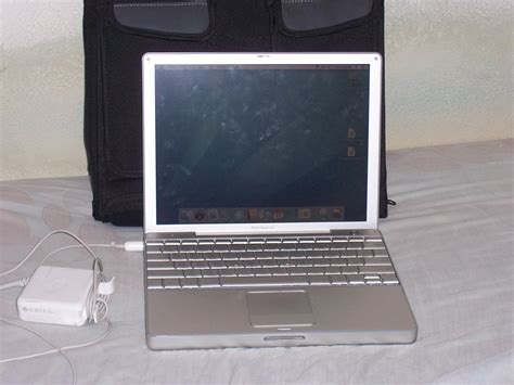 Apple Powerbook G4 133 12 With 133 Ghz Processor 80 Gb Hd125 Gb
