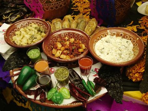 Platillos De Michoacán Delicias Purépechas Para Vivos Y Muertos