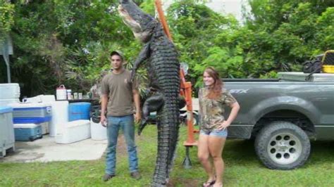 Teen Catches 800 Pound Gator Cnn