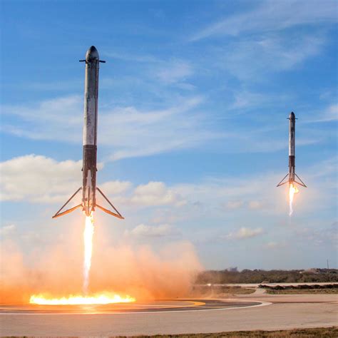 Space exploration technologies corp., doing business as spacex, is an american aerospace manufacturer and space transport services. RZ083 SpaceX | Raumzeit