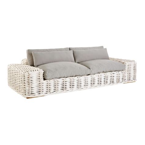 Which means now is the perfect time to work on creating a space you can't wait to use when the weather is warm. Light Grey 3-Seater Rattan Garden Sofa St Tropez | Maisons ...