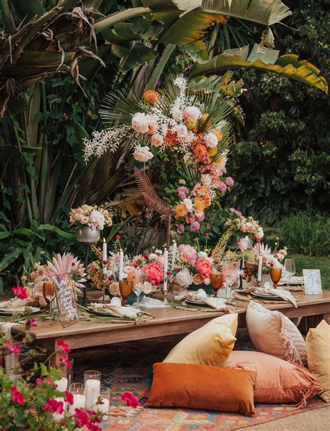 27 Tropical Wedding Ideas For The Perfect Island Inspired Celebration