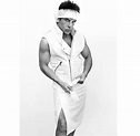 mario testino y sus 100 imágenes de modelos con toallas | Mario testino ...