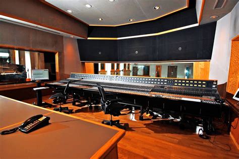 Music row is a historic district located to the southwest of downtown nashville, tennessee, united states, that is home to numerous businesses related to music, predominantly the country music. Studio A | Ocean Way Nashville Recording Studios is located in the heart of Nashville's famed ...