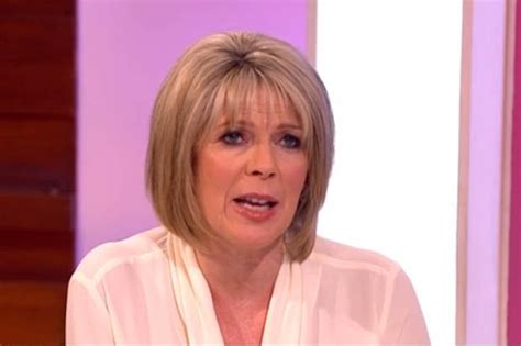 Ruth Langsford In A Shoe Picture Prompts Chat About Eamonn Holmes Penis Size Daily Star
