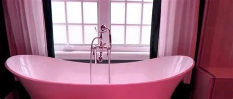 Glexero International Pink Jacuzzi Massage Bathtub At Rs 35000 In Morbi