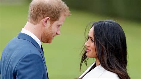 Meghan Markle And Prince Harry S Engagement Interview When They Thought Cameras Were Off Watch