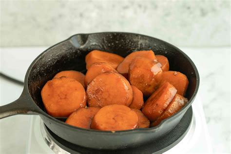 Glazed Sweet Potatoes With Brown Sugar