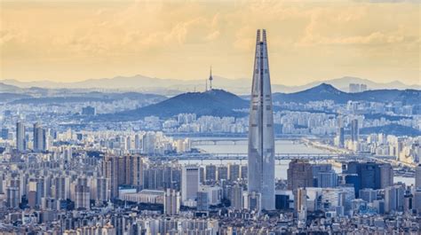 Lotte World Tower Of Seoul South Koreas Tallest Building