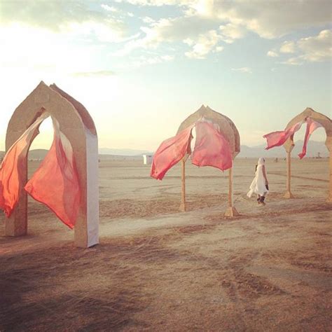 15 Pictures That Prove Burning Man Is Another World Burning Man Art