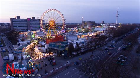 The hamburger dom is a large fair held at heiligengeistfeld fair ground in central hamburg, germany. Frühlingsdom - Hamburger Dom - Blaulicht News