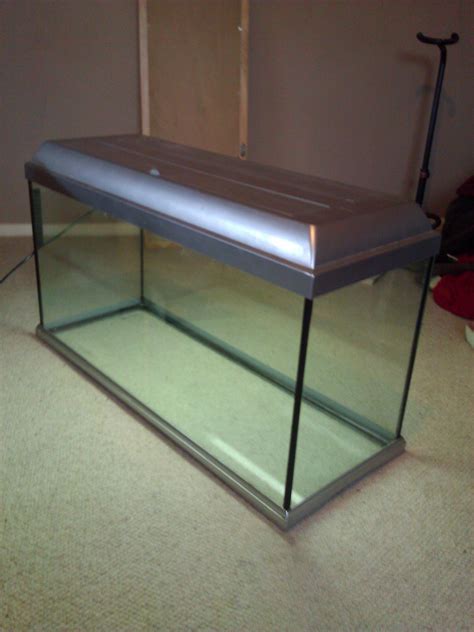 This dark espresso aquarium stand is made of laminated mdf and particleboard and is the perfect way to show off your aquarium. SE England 80x30cm ELITE Style Fish Tank with Working ...