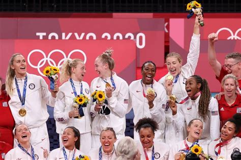 U S Women Win Volleyball Gold Medal Against Brazil Abs Cbn News