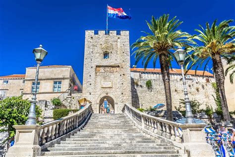 korčula places to visit dubrovnik boat adventure