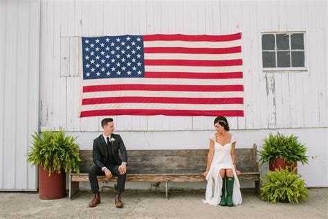 Love The Grand Ole Flag Youll Adore These Patriotic Wedding Photos