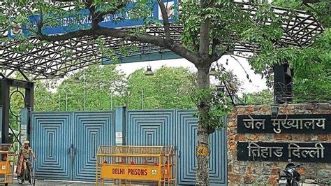 Soon Pay To Experience Life Behind Bars In Tihar Jail Latest News