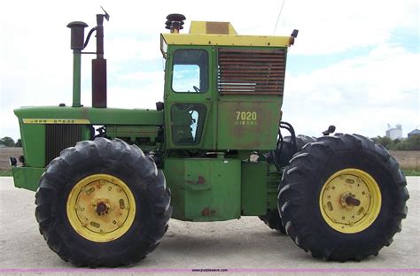 1971 John Deere 7020 4wd Tractor In Osborne Ks Item 7413 Sold