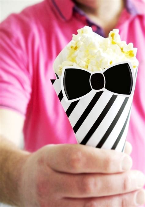 Oscars Viewing Party Ideas Diy Popcorn Bar And Printables Popcorn Bar