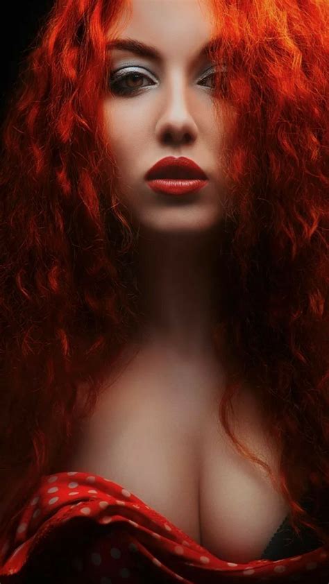 Pin By Chris B On Awesome Red Hot Long Red Hair Redhead Beauty