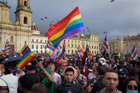 convocan besatón tras caso de homofobia en engativá