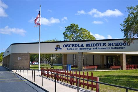 Osceola Middle School Teacher Adjusts To Life As A Celebrity Largo