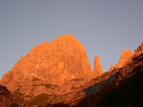Campanil Basso Brenta Dolomites Sunset Paesaggi Alto Adige Foto